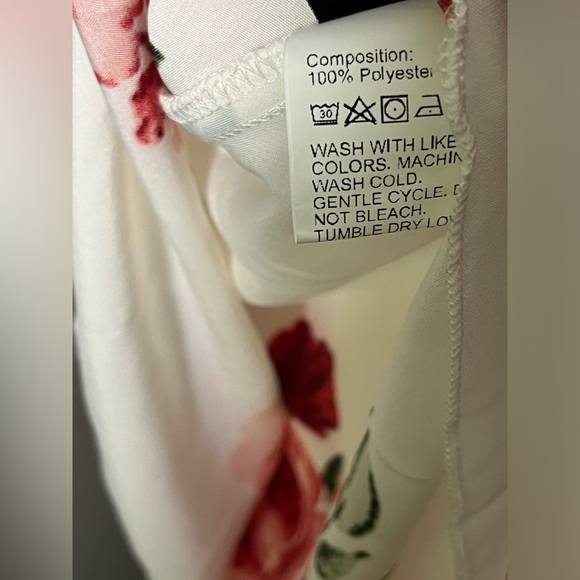 Shein Curve 2xl Multi Pattern Blouses - Lot of 4 - Picture 8 of 16